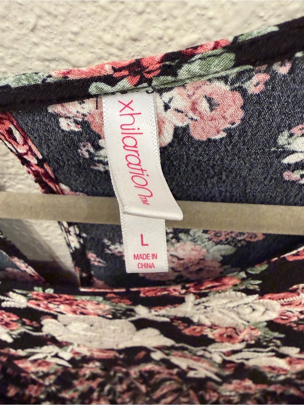 Xhilaration Floral Embroidered Bell Sleeve Dress Black Size Large - Picture 3 of 4